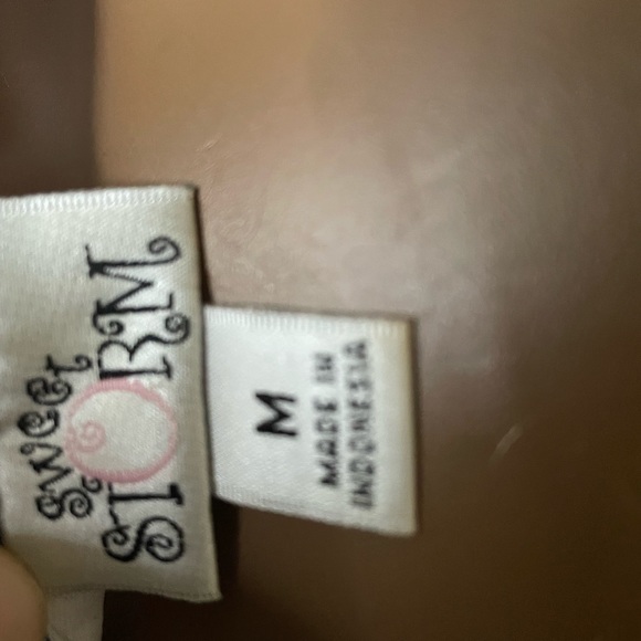 Sweet Storm Dress - Picture 3 of 4